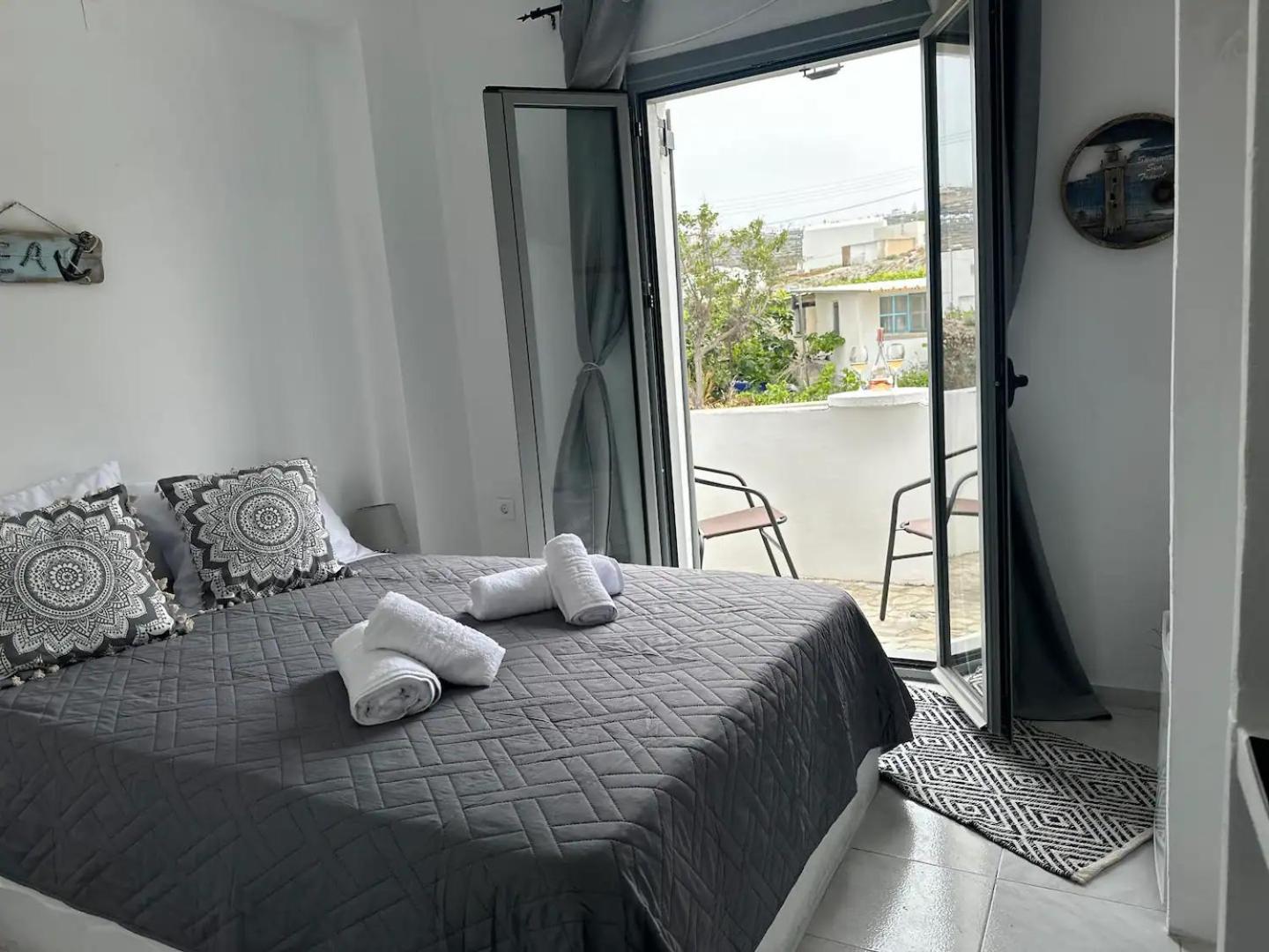 Nicole Rooms Santorini Vóthon Esterno foto